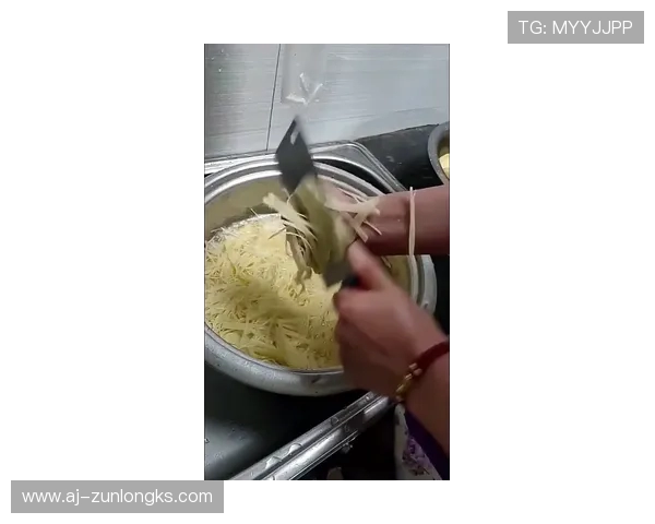 土豆丝深夜挑战恐怖游戏全程高能吓到尖叫胆小慎入 土豆丝深夜挑战恐怖游戏全程高能吓到尖叫胆小慎入